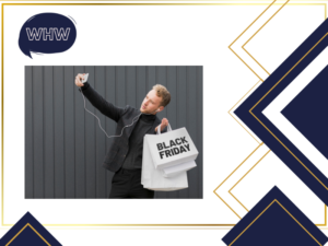 Black Week: Mann, der am Freitag ein Selfie mit schwarzen Einkaufstüten macht